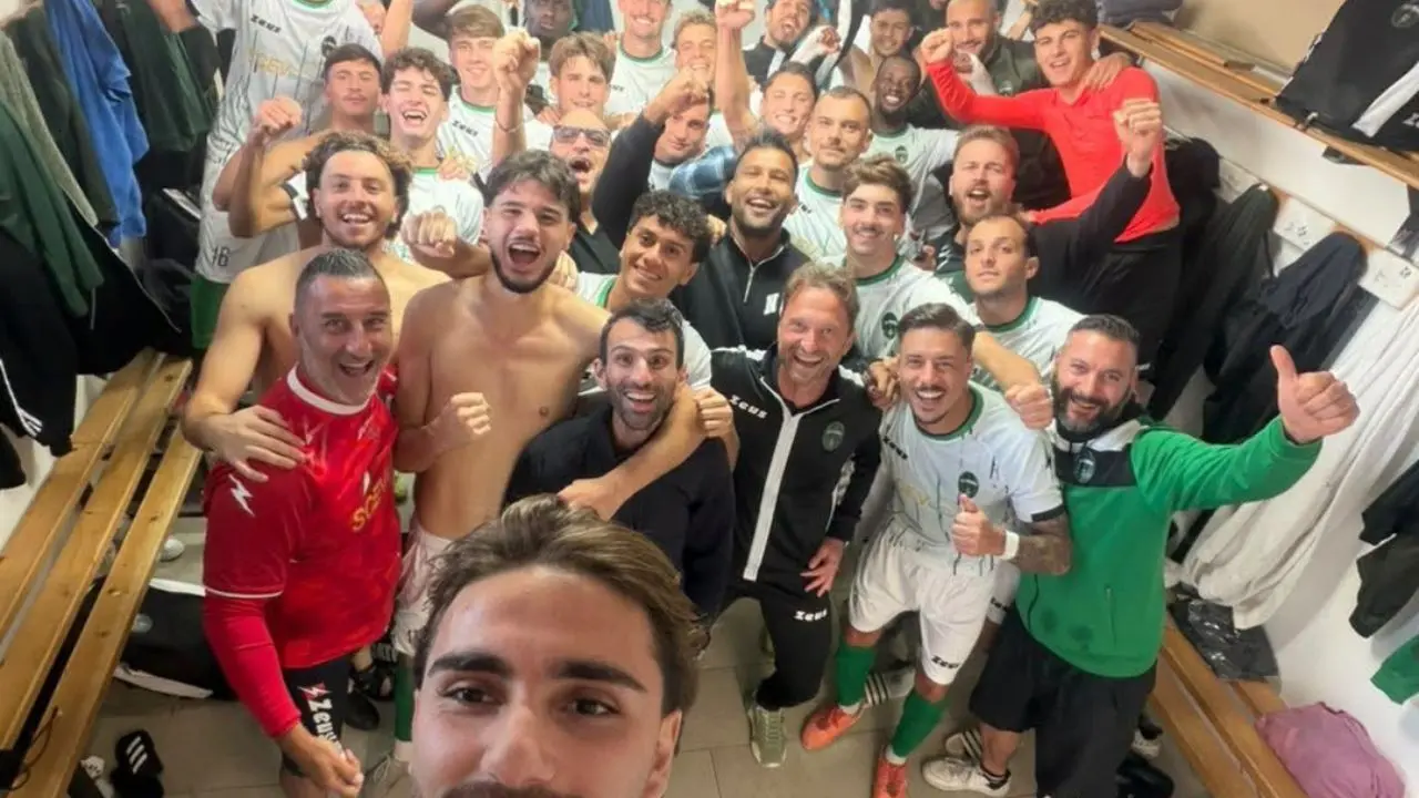 Eccellenza, Palmese travolgente e terzo posto, mister Brasile però frena: «Salvezza prima di tutto, vietato guardare la classifica»\n