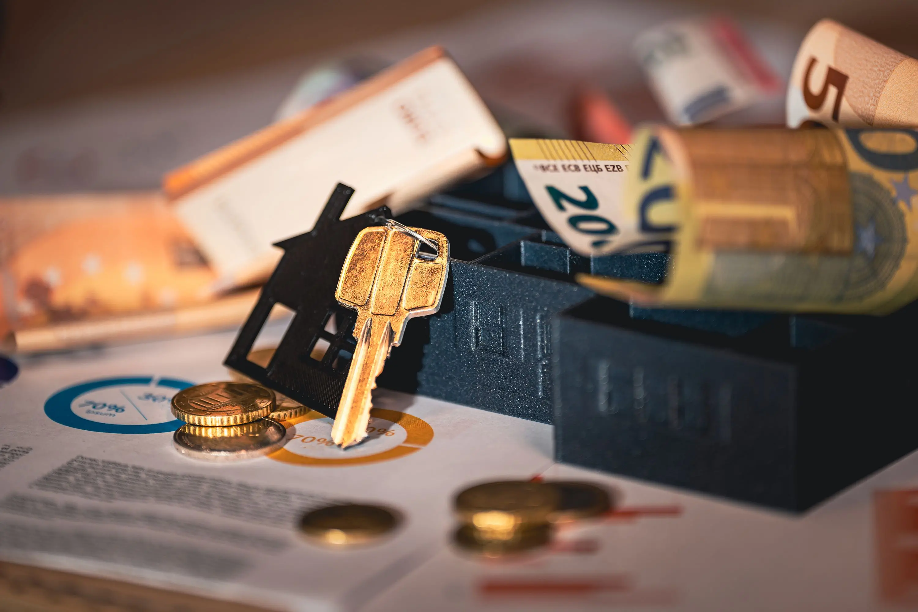 Case all’asta,\u00A0a Cosenza 1.733 procedure e immobili che perdono valore\n