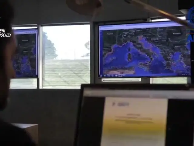 Cosenza, il trucco delle slot machine: schede clonate e controlli anticipati | VIDEO