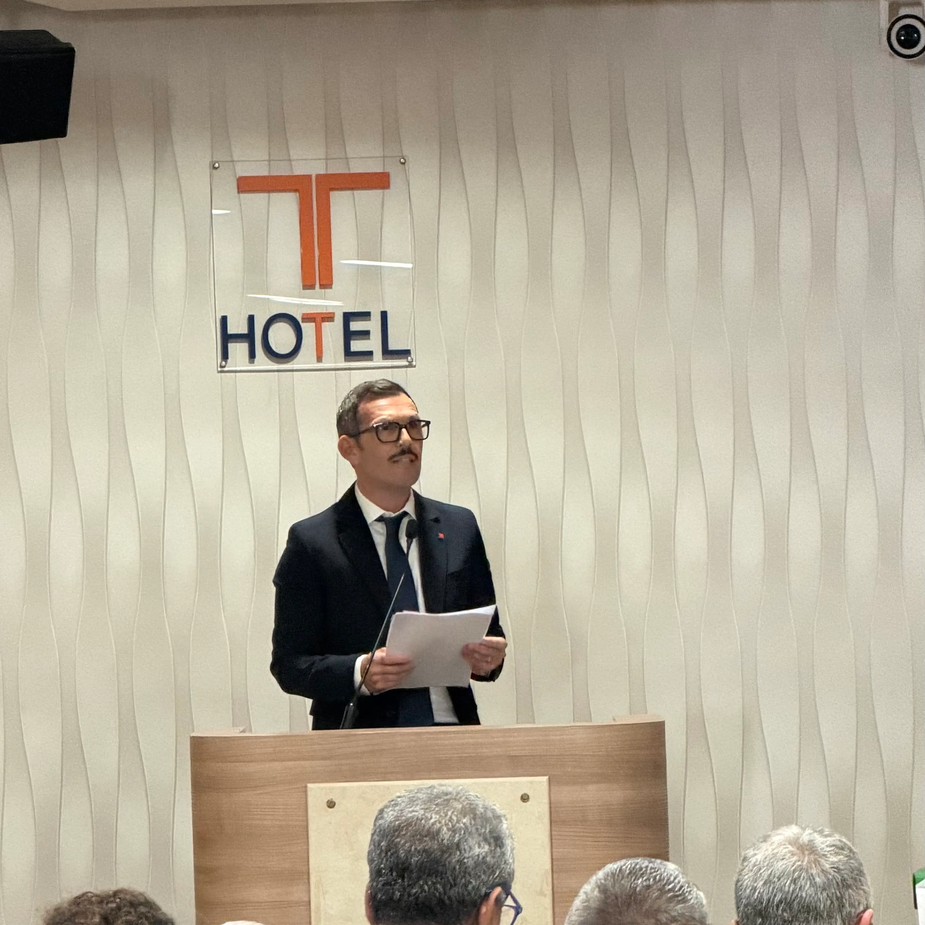 Cgil\u00A0Area Vasta Catanzaro, Crotone e Vibo Valentia: Francesco Gatto eletto segretario generale all’unanimità\n