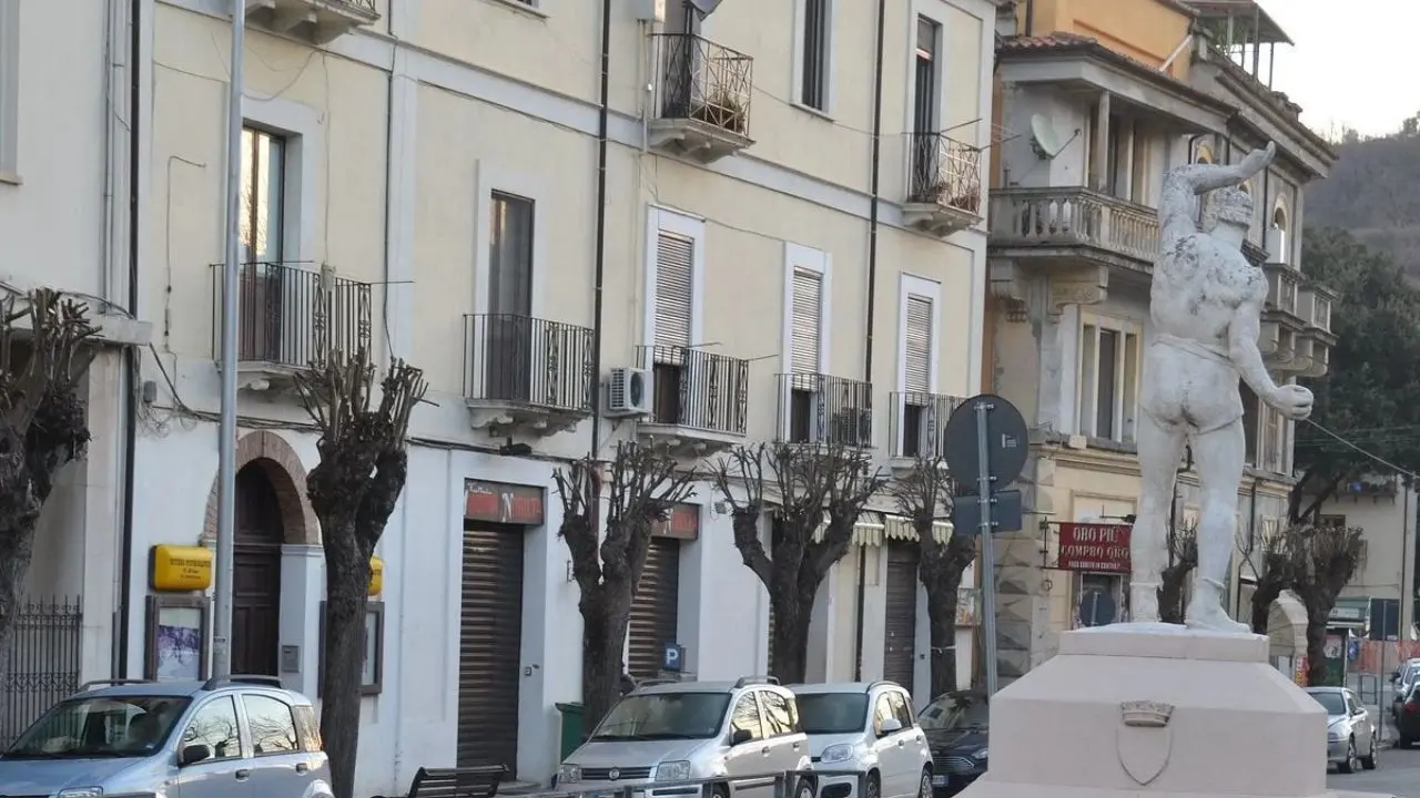 Cosenza, restaurata la Fontana del Balilla: domani la\u00A0riconsegna\u00A0 simbolica alla città\n