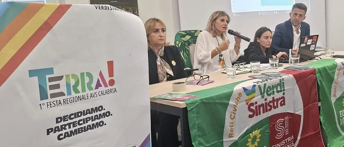 Stasi attacca Occhiuto alla festa AVS: «Il centrosinistra restituisca poteri e risorse ai territori»\n
