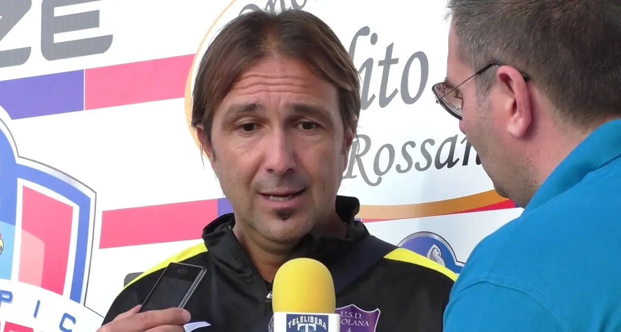 Svolta in panchina per la Rossanese: Vittorio Perrotta in pole per il dopo Luca Aloisi\n