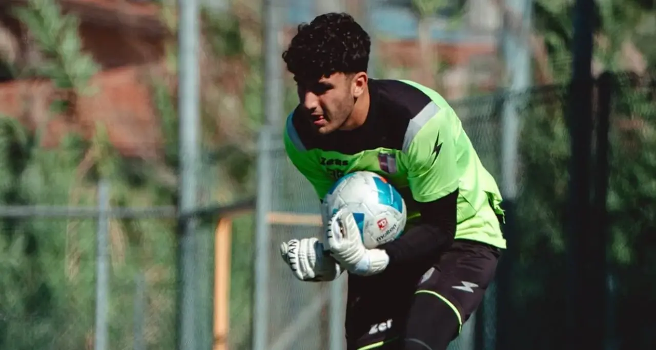Serie D, Vibonese terza in classifica. De Simone a \"Pianeta Rossoblù\": «Siamo un grande gruppo, ma la strada è lunga»\n