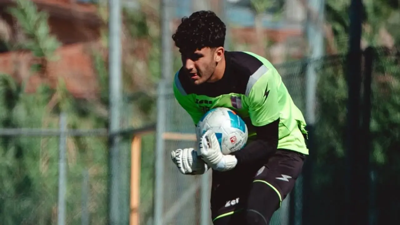 Serie D, Vibonese terza in classifica. De Simone a \"Pianeta Rossoblù\": «Siamo un grande gruppo, ma la strada è lunga»\n