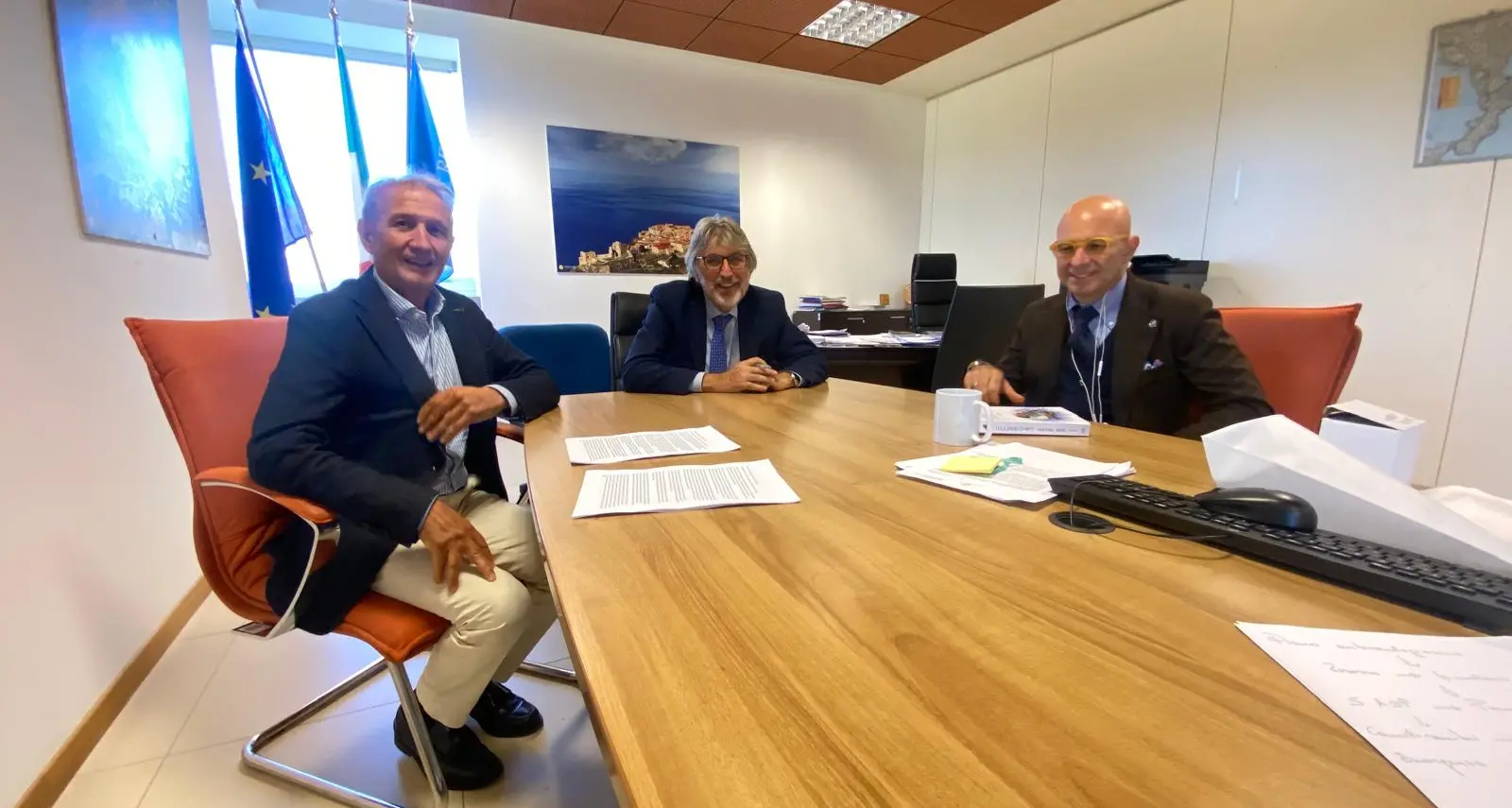 Sanità calabrese, la Tazzina della Legalità incontra il direttore generale della Regione: «Servono diagnosi precoci e cure più vicine ai cittadini»\n