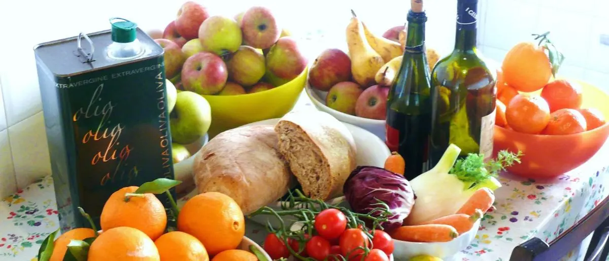 Dieta mediterranea nelle mense scolastiche di Cosenza, FareAmbiente sostiene il progetto di educazione alimentare\n