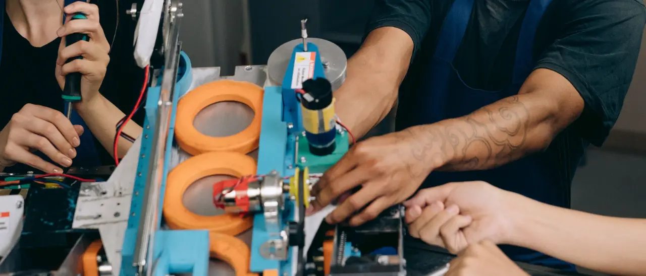 Lavoro, competenze e tecnologia: i tutor aziendali di Confindustria nelle scuole\n