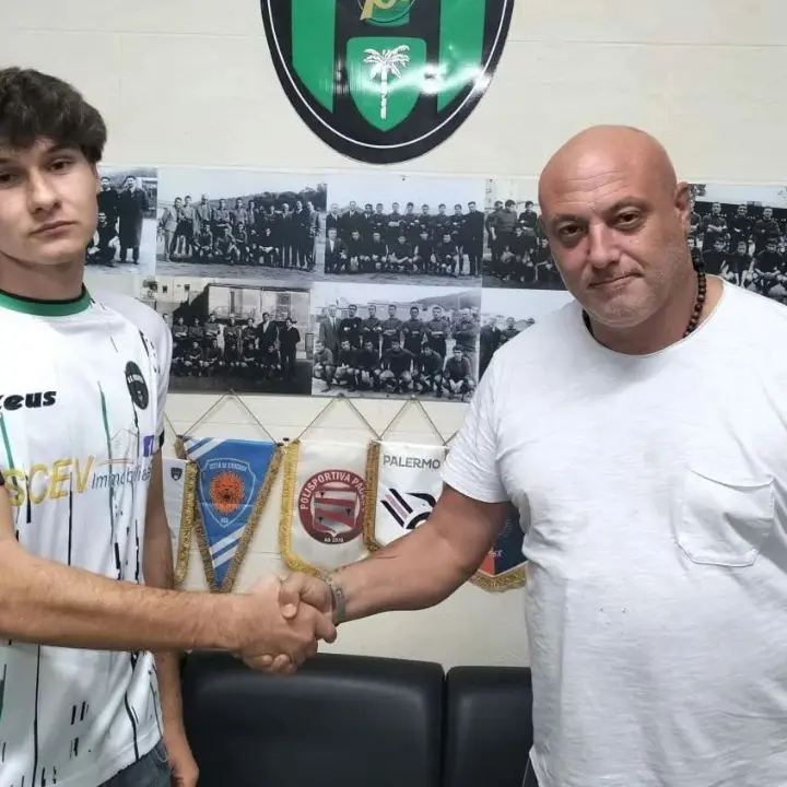 Eccellenza, la Palmese fa sul serio per i vertici: ufficiale l'arrivo del giovane talento Andrei Puscas\n