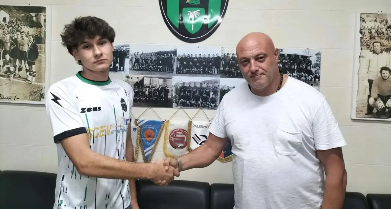 Eccellenza, la Palmese fa sul serio per i vertici: ufficiale l'arrivo del giovane talento Andrei Puscas\n