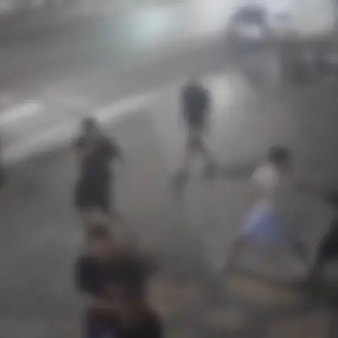 Siderno, rissa tra giovani finita con un accoltellamento nel cuore della movida: sette Daspo urbani e divieti fino a due anni\n
