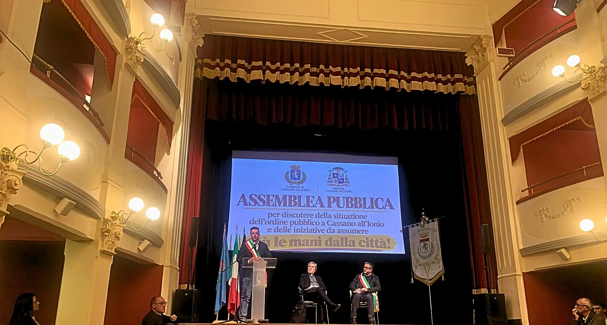 Stasi, ieri l’ultimo post contro la ‘ndrangheta: «Il Governo aiuti i sindaci a cacciare il puzzo da ogni procedura amministrativa»\n