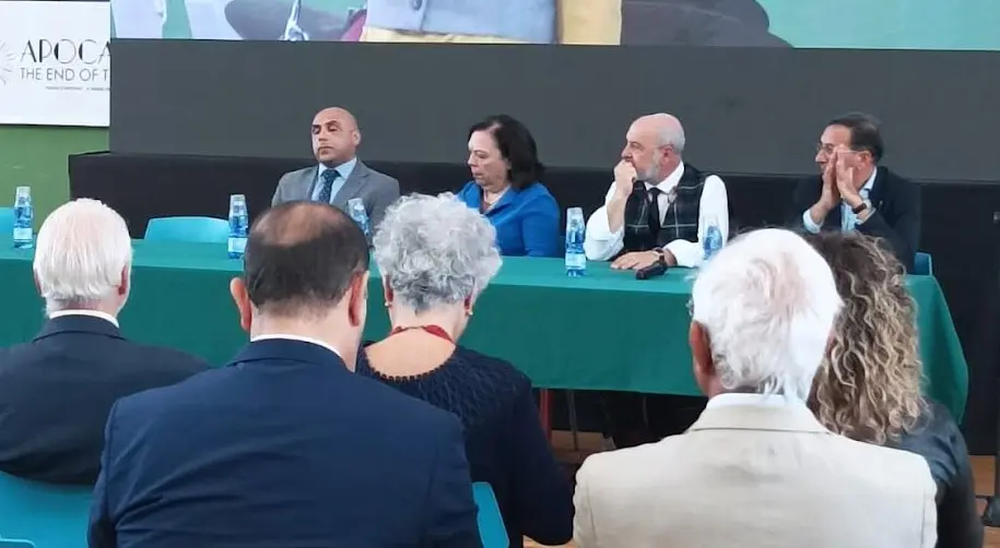 «Frammenti d’Acqua Madre», il porto di Roccella diventa un libro di storia a cielo aperto\n