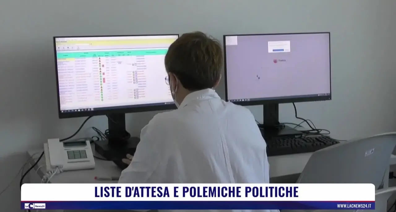 Liste d'attesa e polemiche politiche