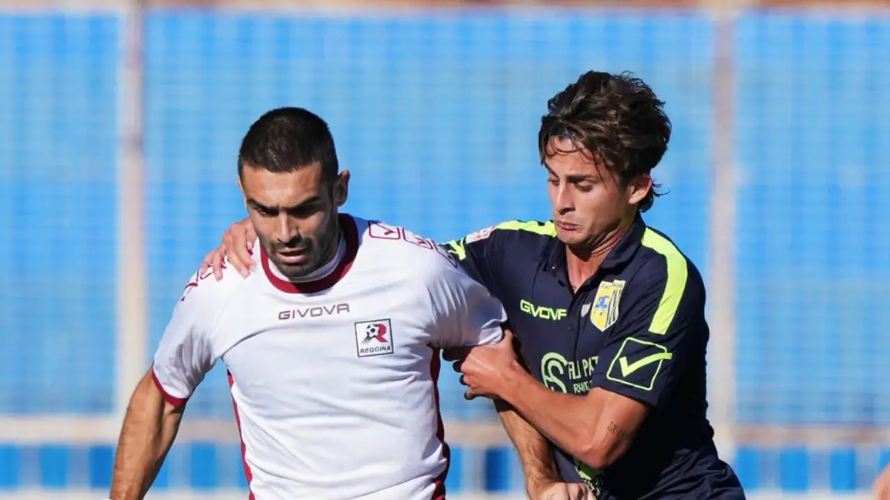 Beffa amaranto, il Castrumfavara raggiunge la Reggina nel finale: al “Brucculeri” finisce 2-2\n