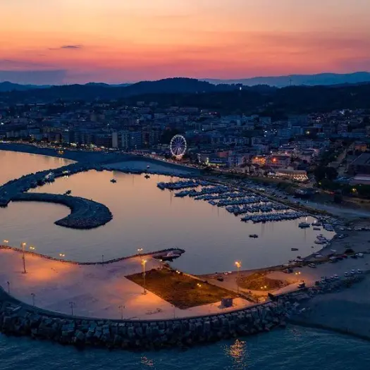 Porto di Catanzaro, approvata la delibera per l'intesa con la Lega Navale: il pontile resterà al Comune\n