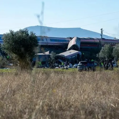 Anche un calabrese tra i cinque\u00A0italiani coinvolti nell’incidente ferroviario in Spagna. Dispersa una donna toscana\n