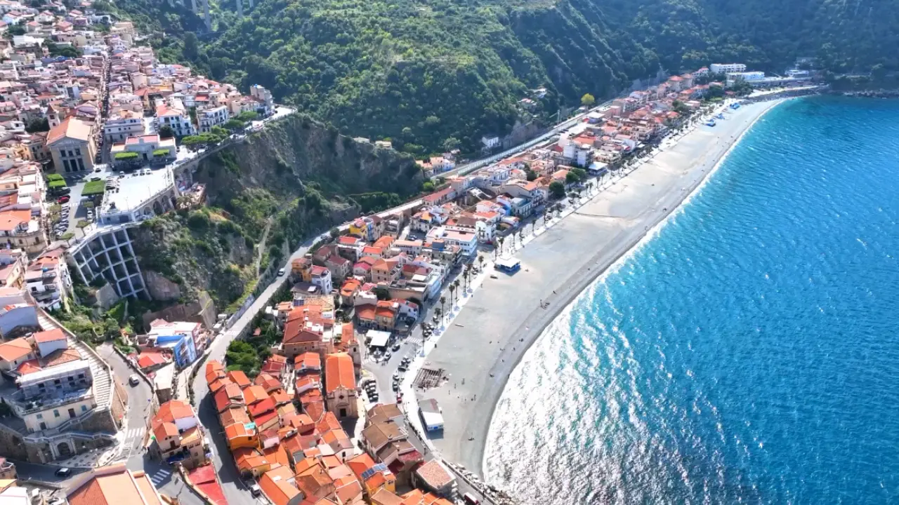 Dai fondali alle montagne, i parchi marini calabresi al Festival delle Regioni con la tecnologia immersiva\n