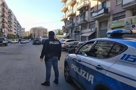 Cosenza, controlli rafforzati nella zona dell’autolinee: identificate 490 persone in tre giorni\n