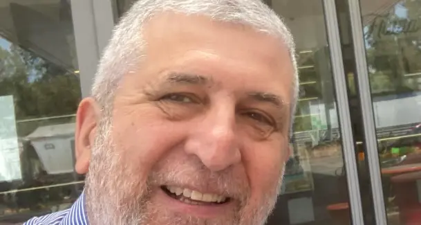 Dpm contro Orrico: «Lascia il partito ma resta assessore, nessuna motivazione politica»\n