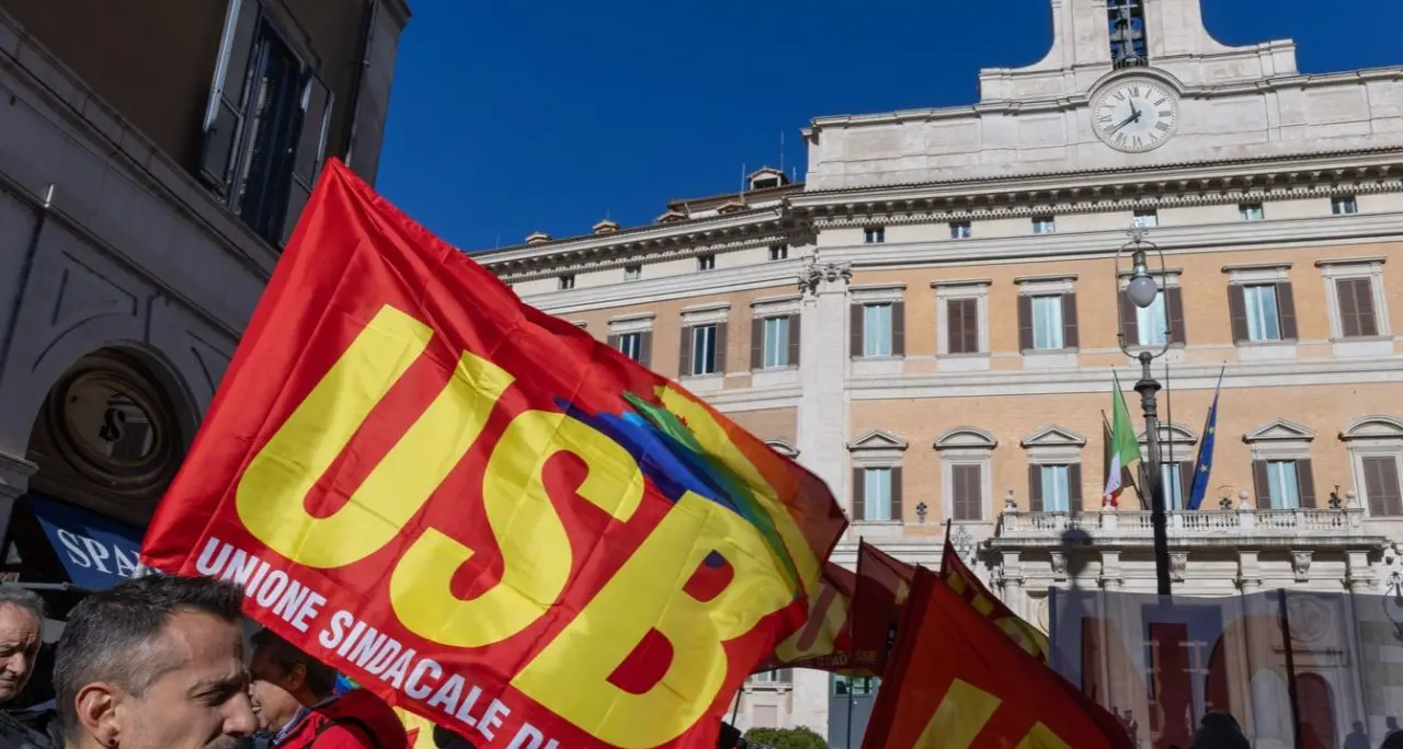 «Contro il carovita che sta strangolando i cittadini»: anche la Calabria domani in piazza per lo sciopero generale