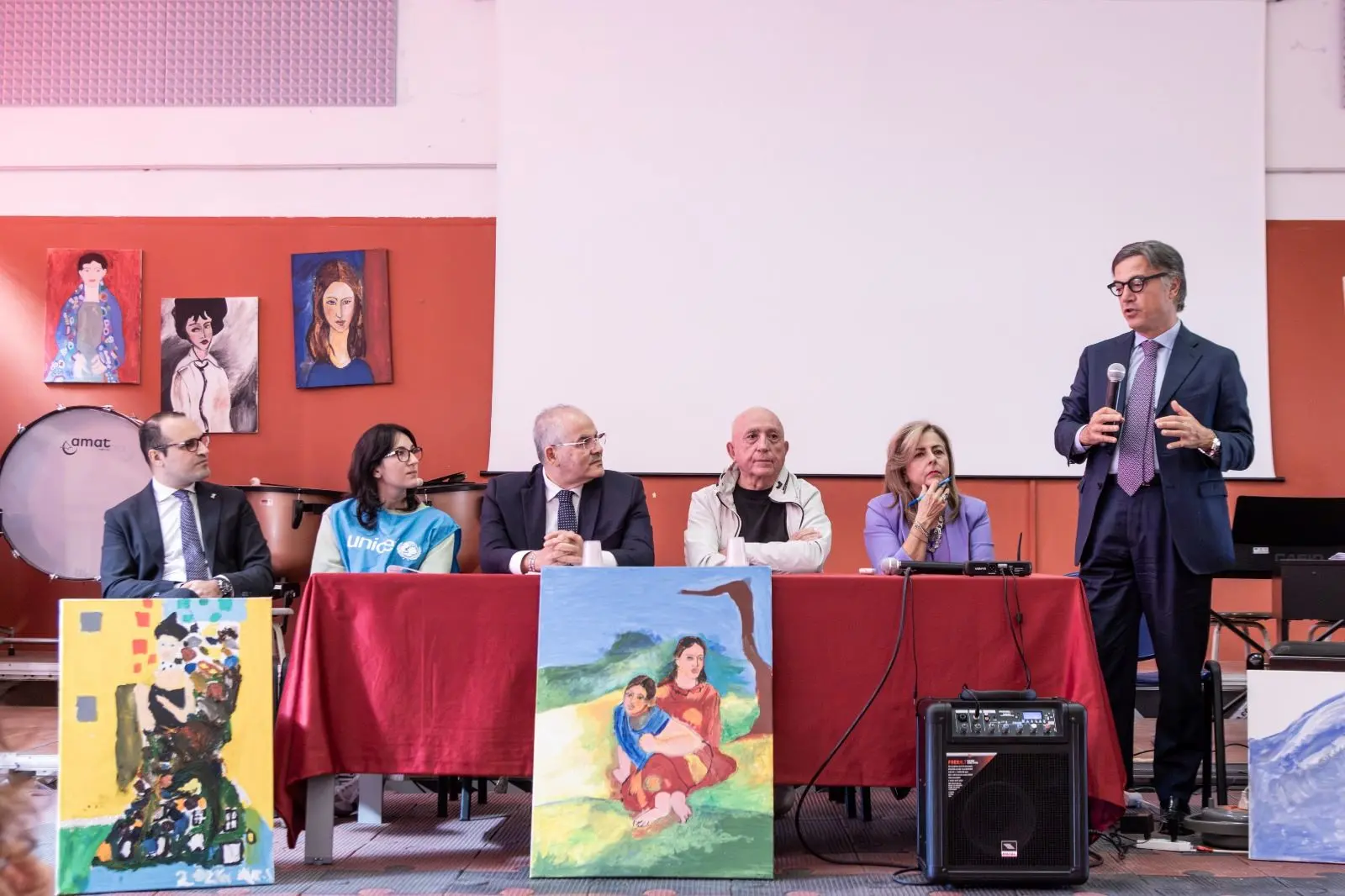 Reggio Calabria, si conclude il progetto “Eyes in Color”: i diritti dei bambini raccontati attraverso l’arte\n