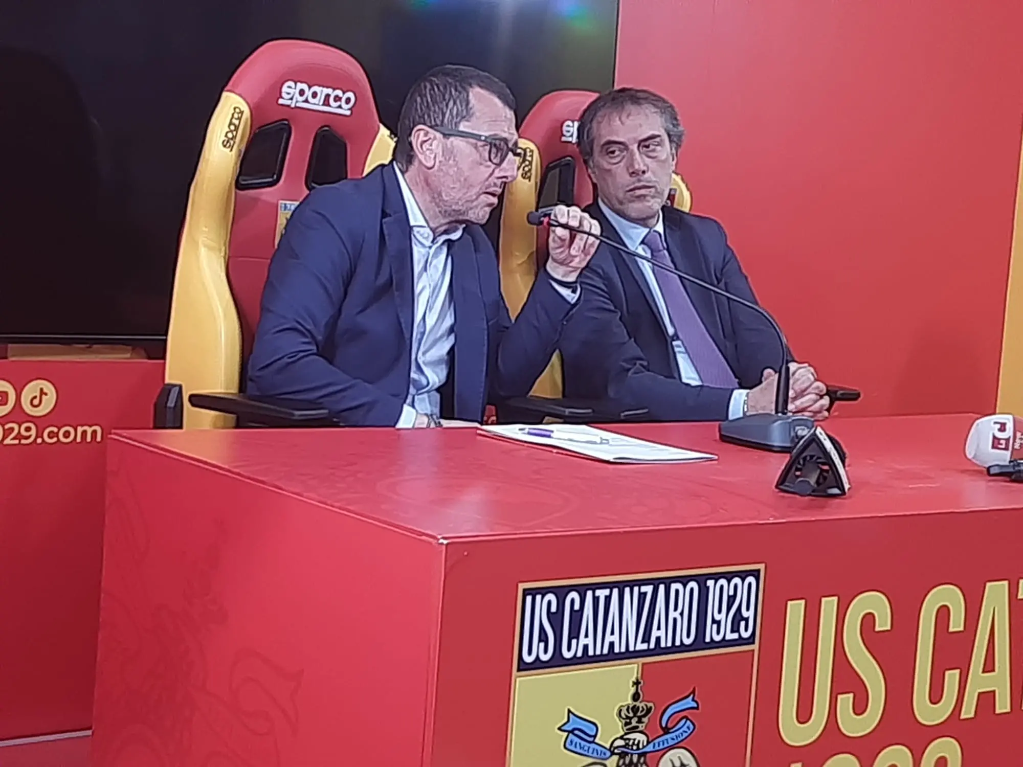 Ritardi lavori allo stadio Ceravolo: Us Catanzaro e Comune chiariscono la situazione. Ecco il nuovo cronoprogramma