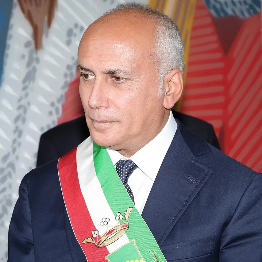 Cosenza, Caruso: «Ritiro delle deleghe scelta politica, la continuità amministrativa è garantita»\n