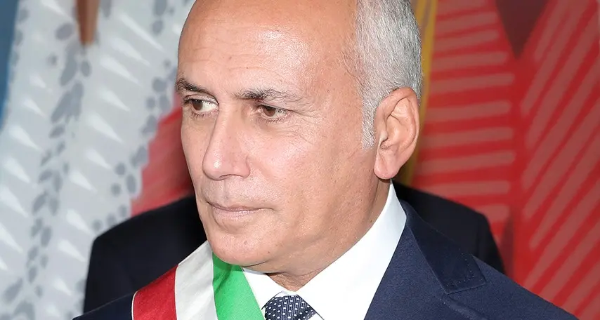 Cosenza, Caruso: «Ritiro delle deleghe scelta politica, la continuità amministrativa è garantita»\n