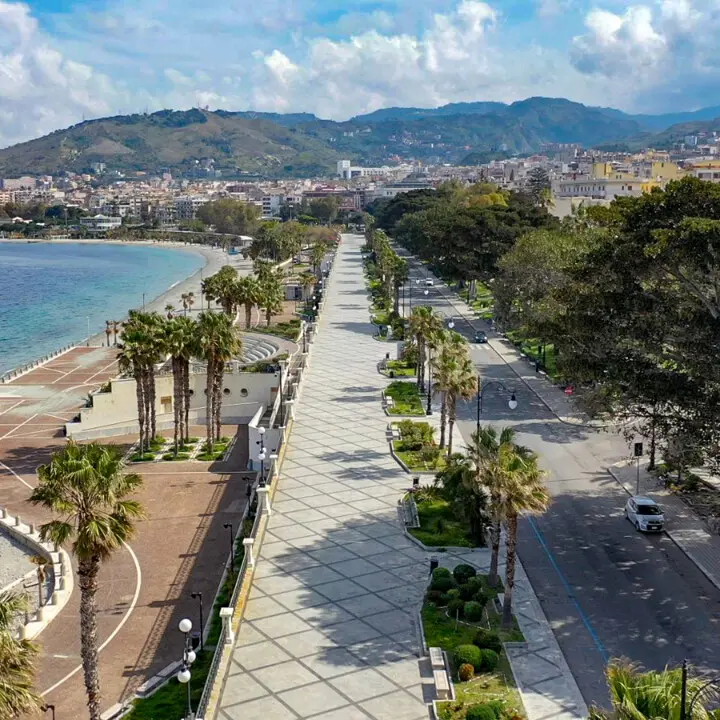 Il Mediterraneo\u00A0 laboratorio a cielo aperto: al Festival Gaia di Reggio Calabria la forza dell’integrazione e il ritmo di Sandro Joyeux\n