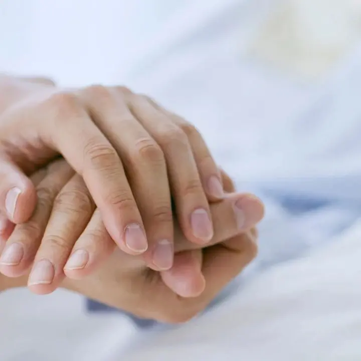 <p>Dalla Toscana a Cosenza, il grazie di un paziente ai medici dell’ospedale: «Qui ho trovato una famiglia»</p>