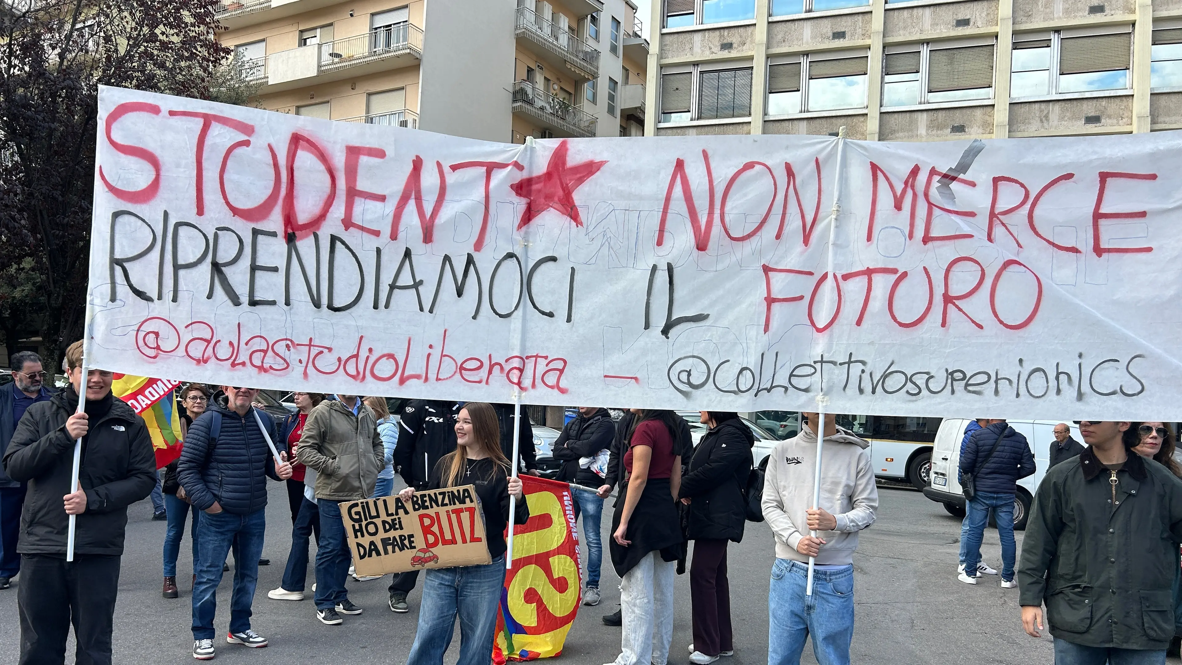 Walter Greco: «Ai giovani abbiamo rubato il futuro, reprimere il disagio non basta a risolvere il problema»\n