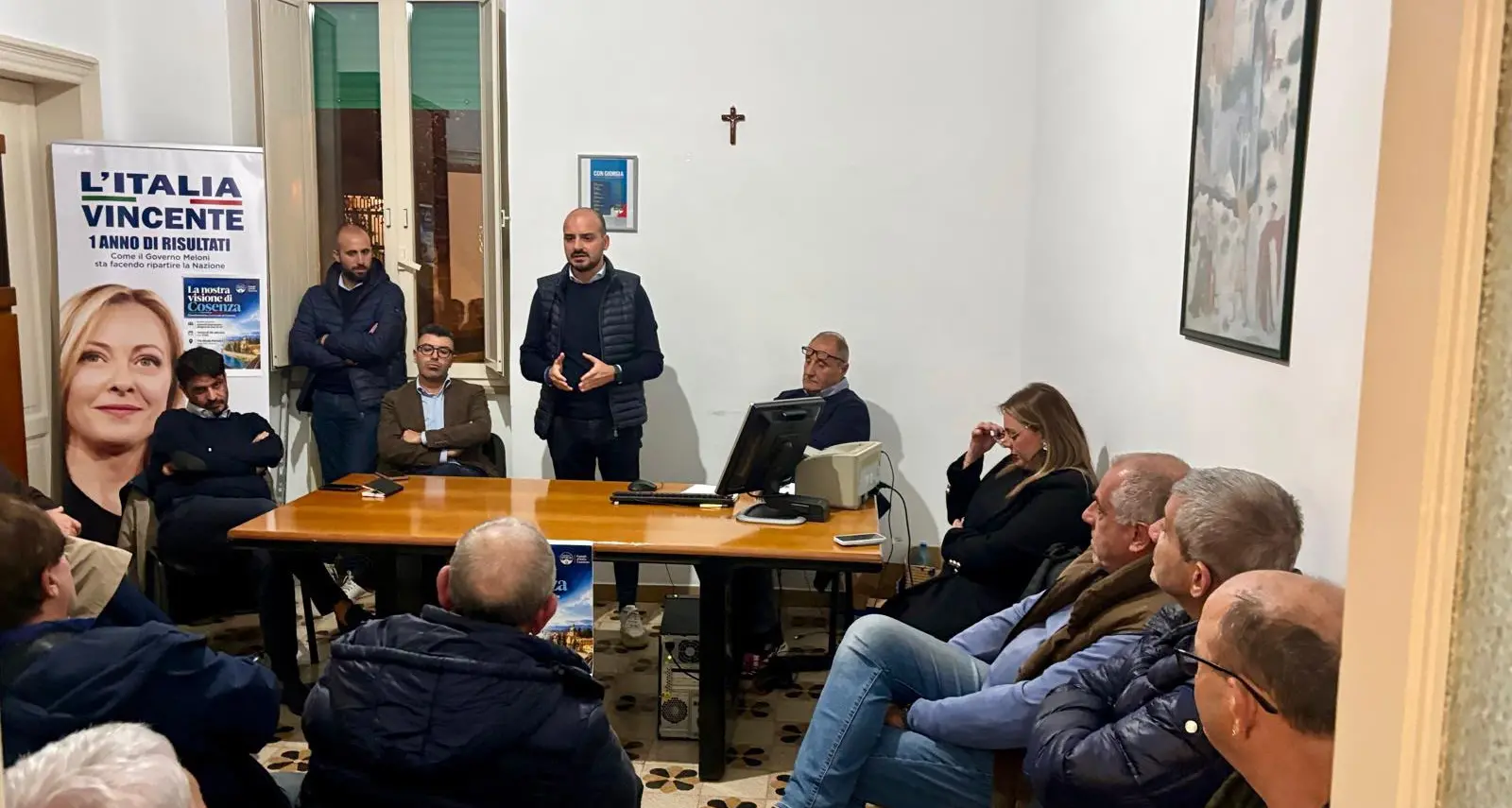Fratelli d’Italia prepara la sfida per Cosenza: sicurezza, decoro e rigenerazione al centro del programma\n