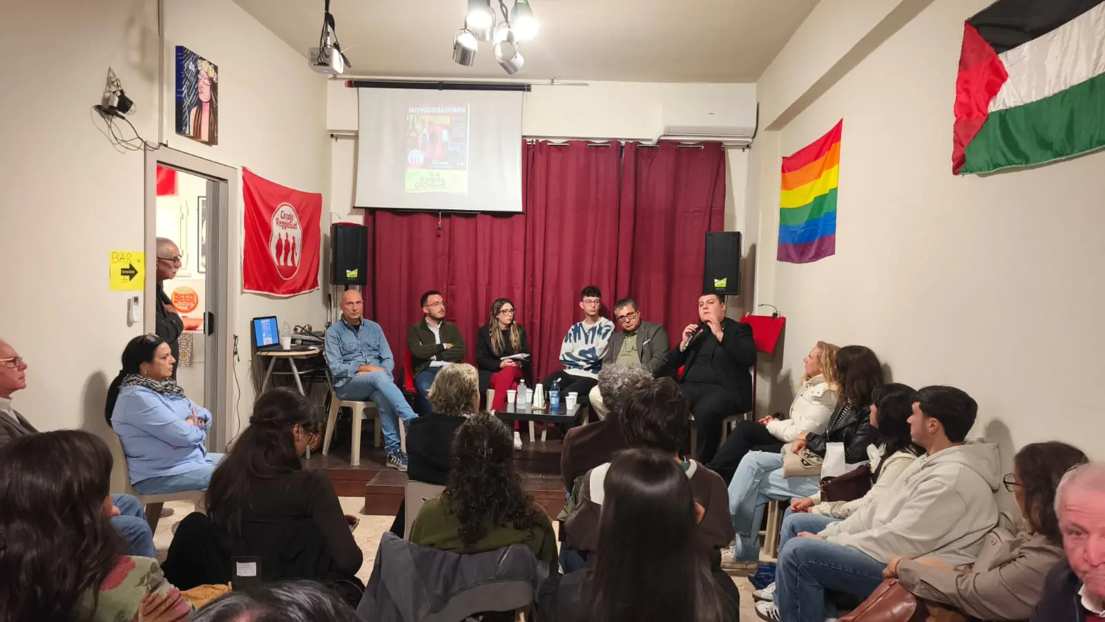 La “rabbia giovane”, terreno di confronto e non di derisione tra paura per il futuro aspirazioni: «Vogliamo solo essere ascoltati»\n\u00A0\n